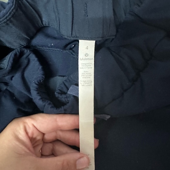 Lululemon Keep Moving Pant 7/8 True Navy 4 - Picture 6 of 6